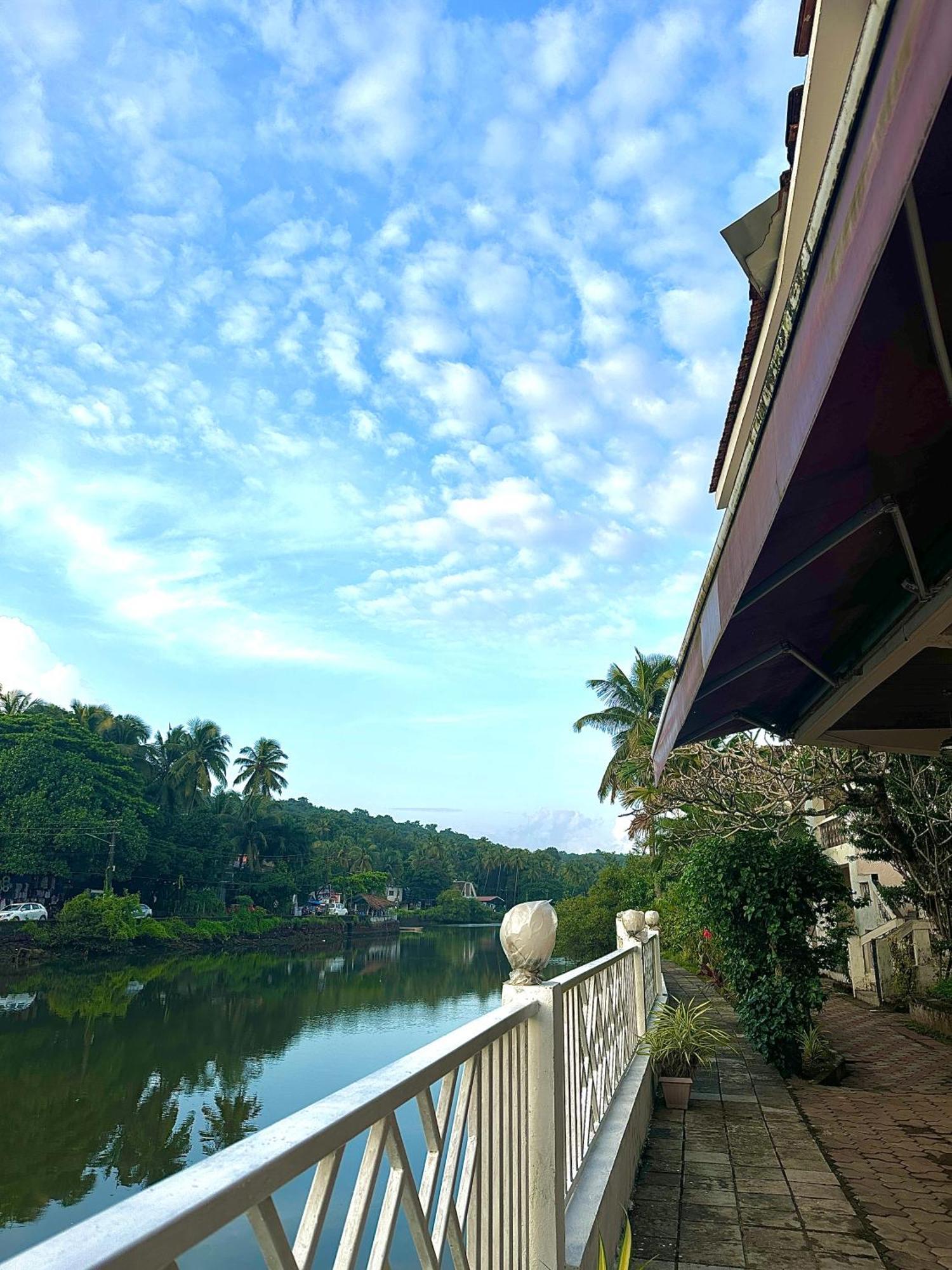 Hotel Riverside Baga Εξωτερικό φωτογραφία