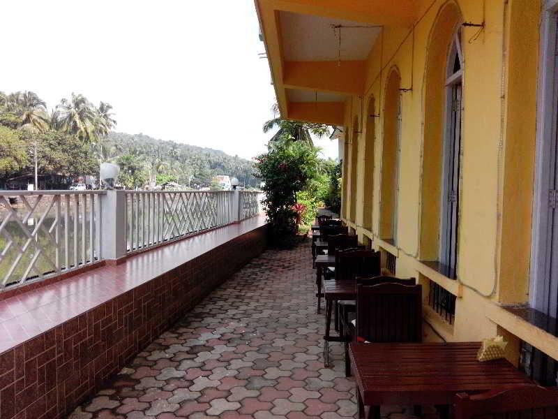 Hotel Riverside Baga Εξωτερικό φωτογραφία
